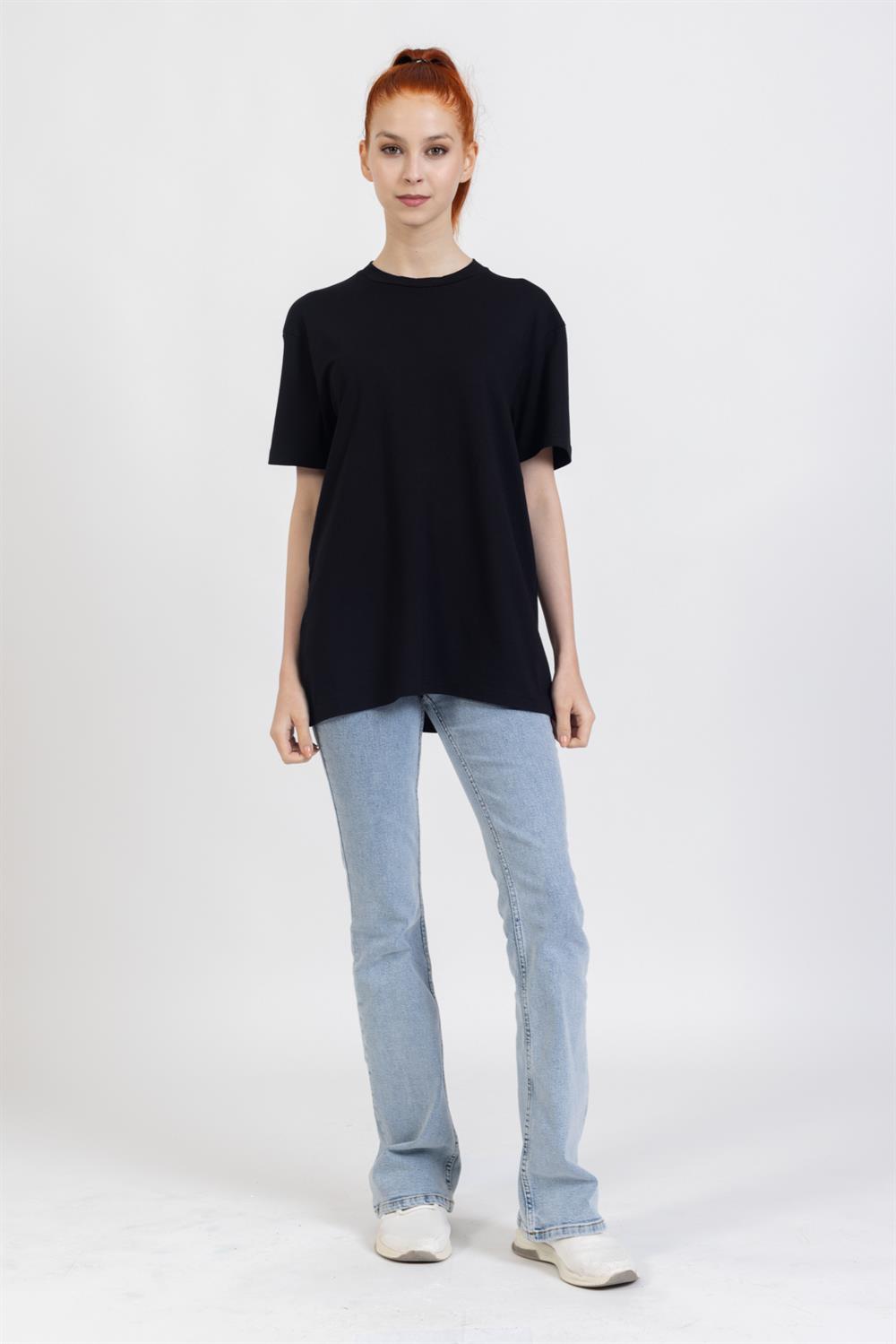 La Bayan O yaka Düz Basıc K.Kol Tshırt SİYAH