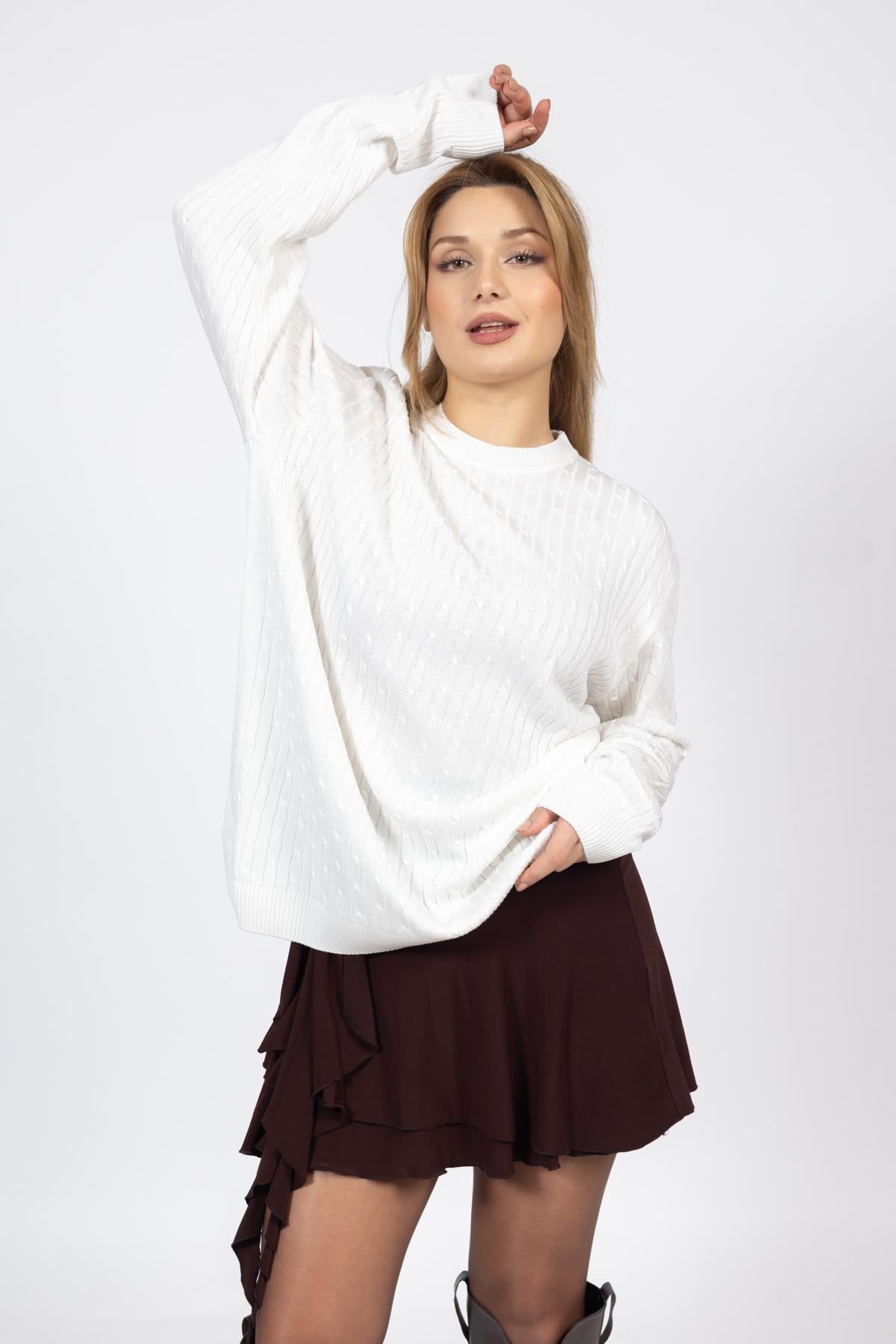 Vs Bayan 0 Yaka Saç Örgü U.Kol Kazak Trk Beyaz