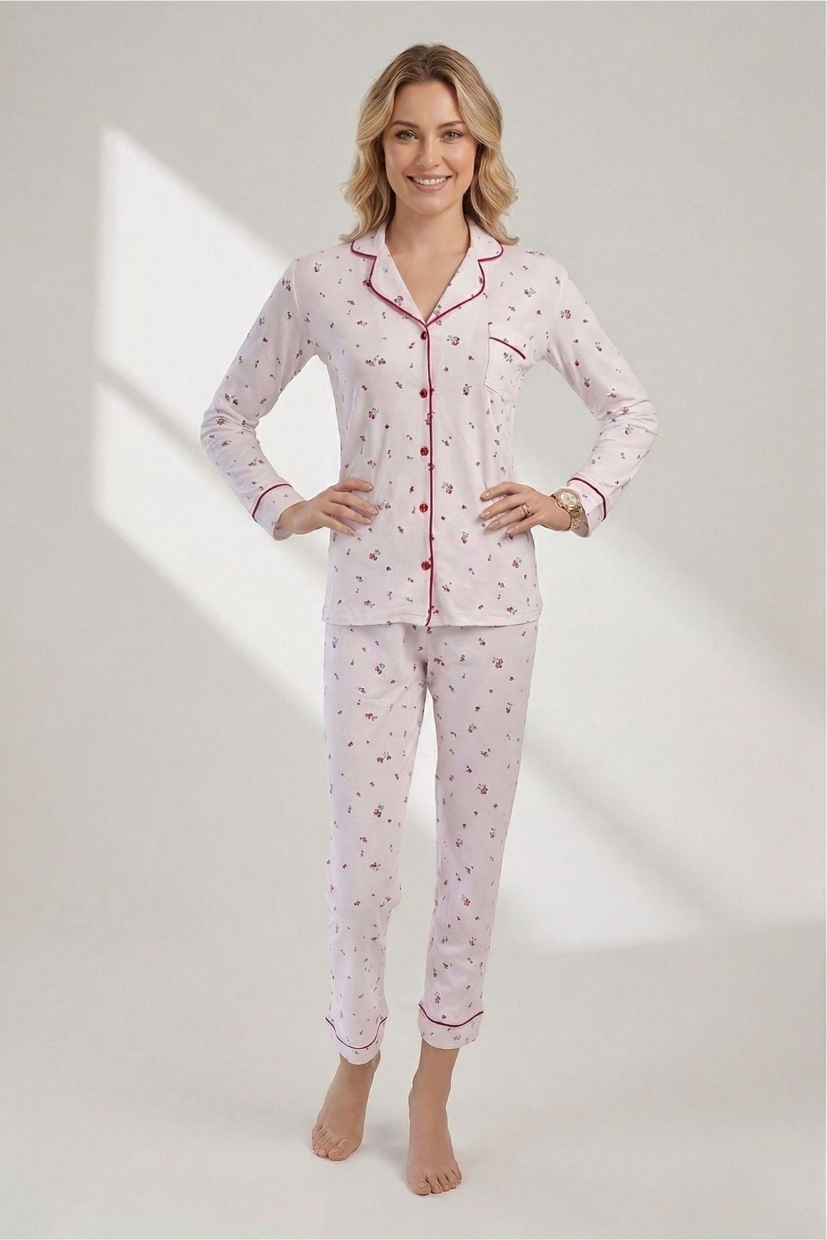 Vs Bayan Desenli Penye U.Kol Pijama Takım Evm Beyaz Kırmızı çiçekli