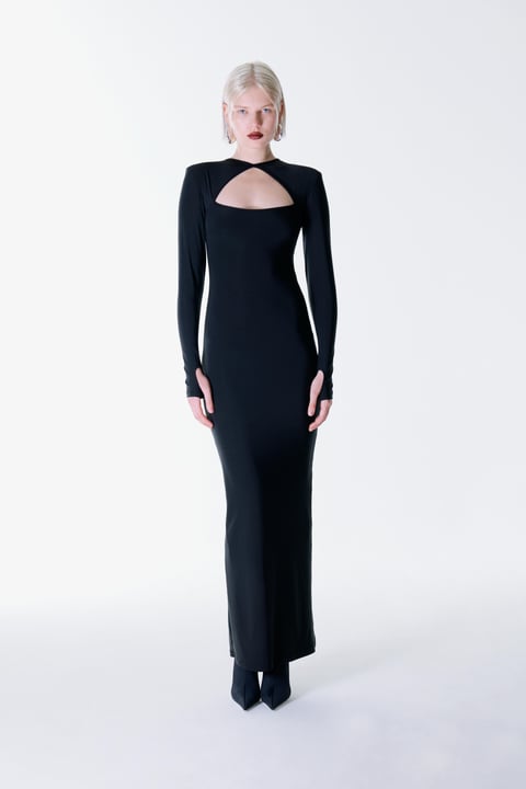herfetch-black-dress-party