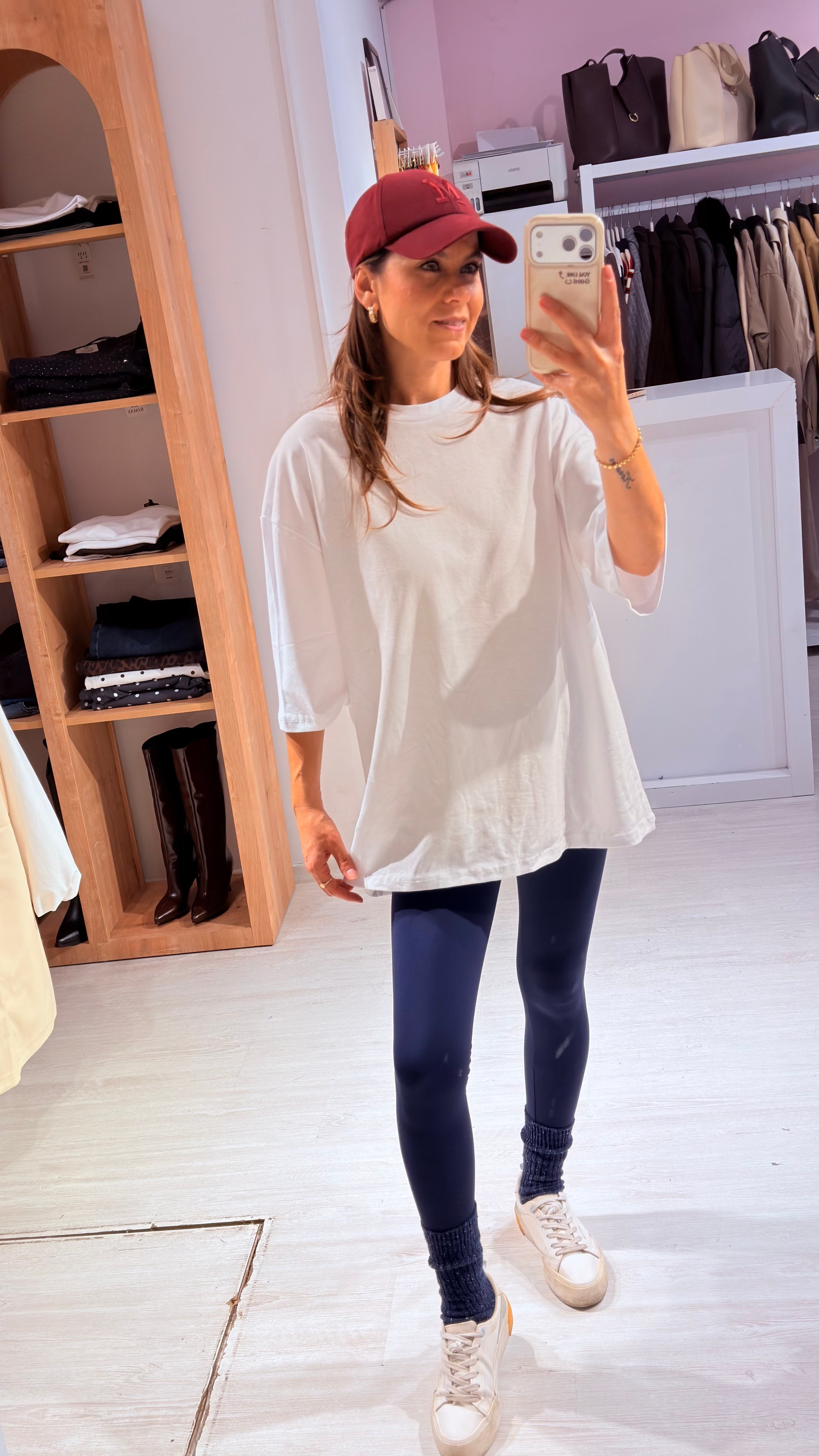Beyaz Oversize Basic