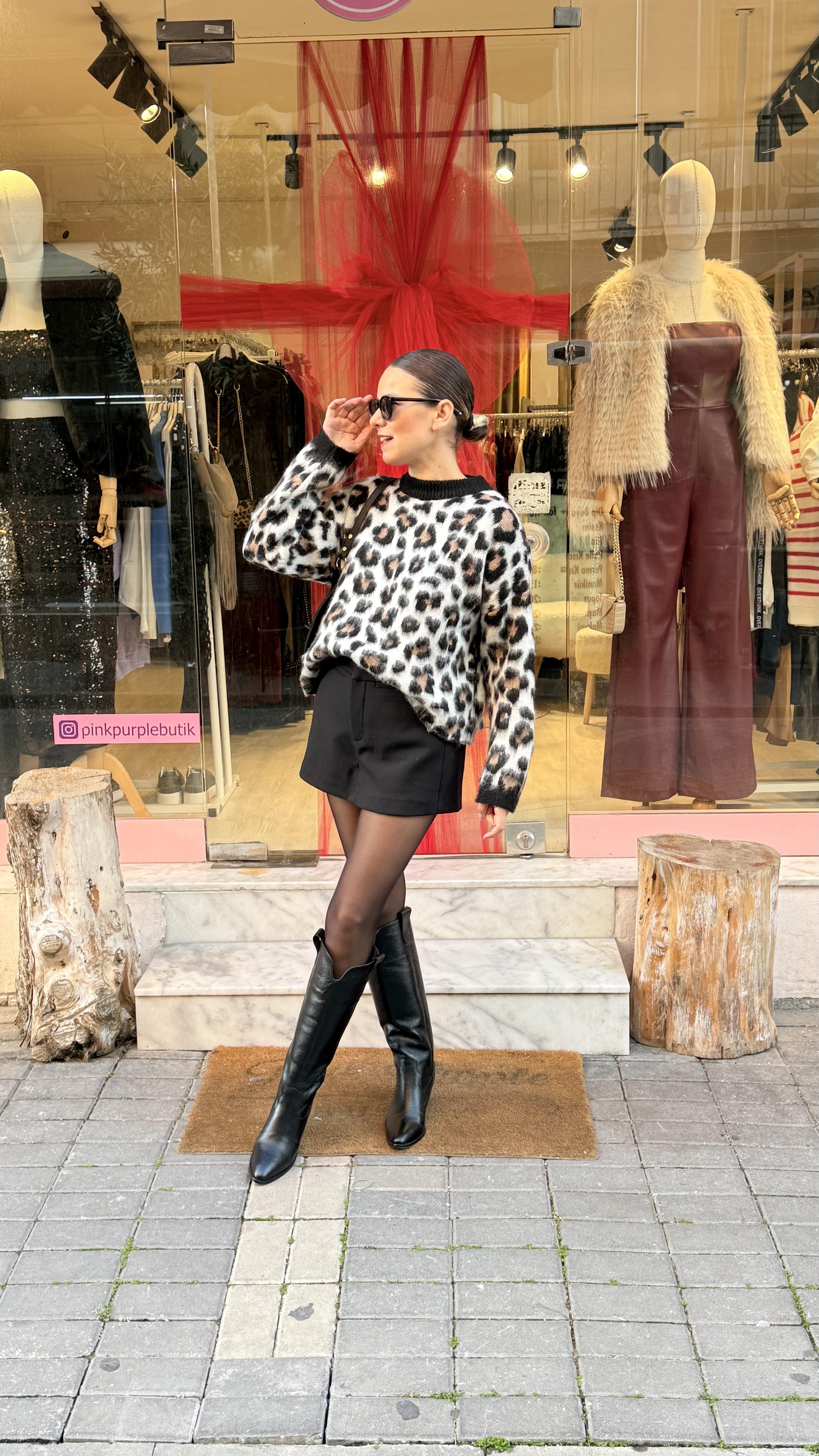 Beyaz Leopar Kazak