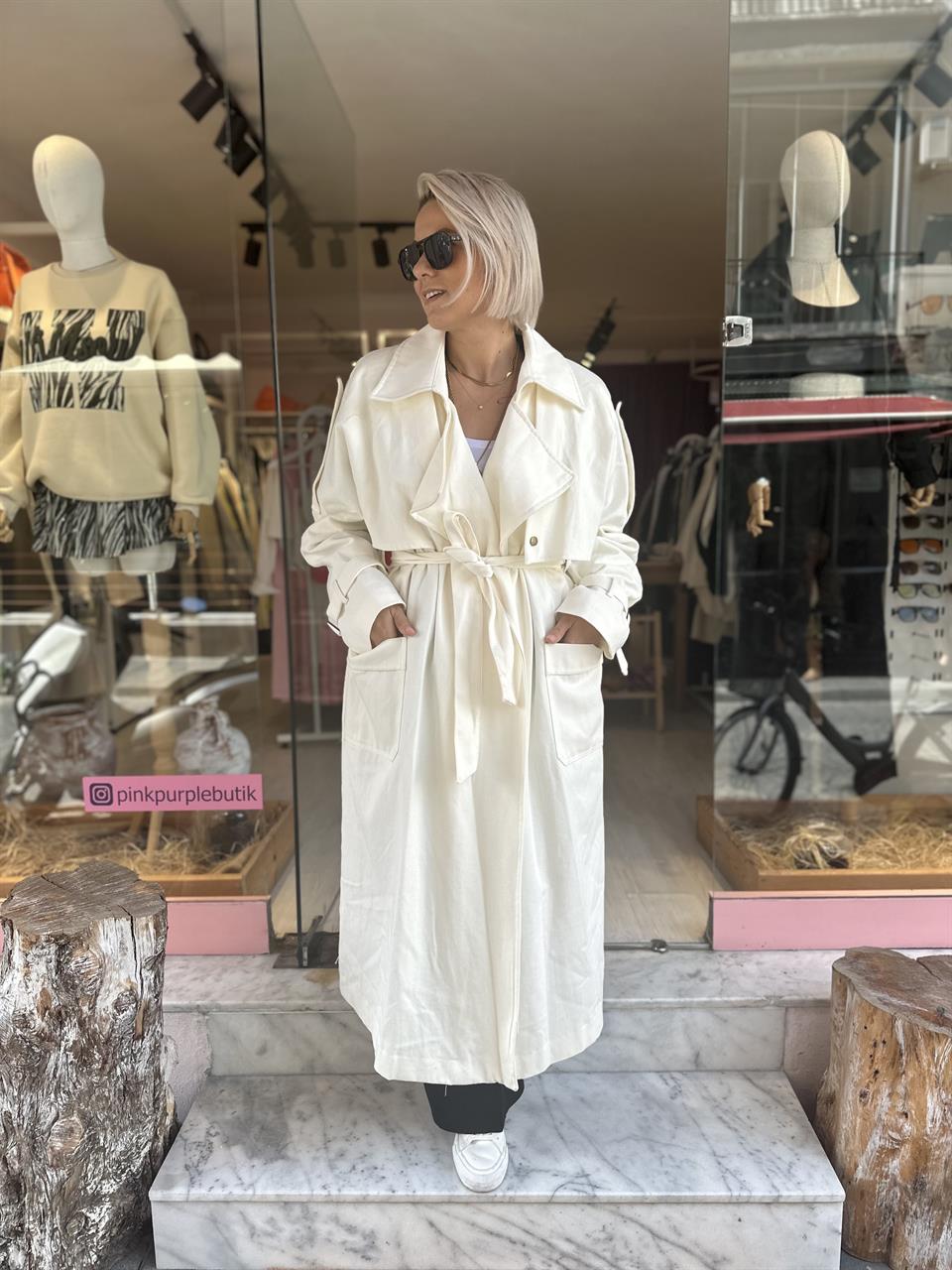 Beyaz Tasarım Trençkot