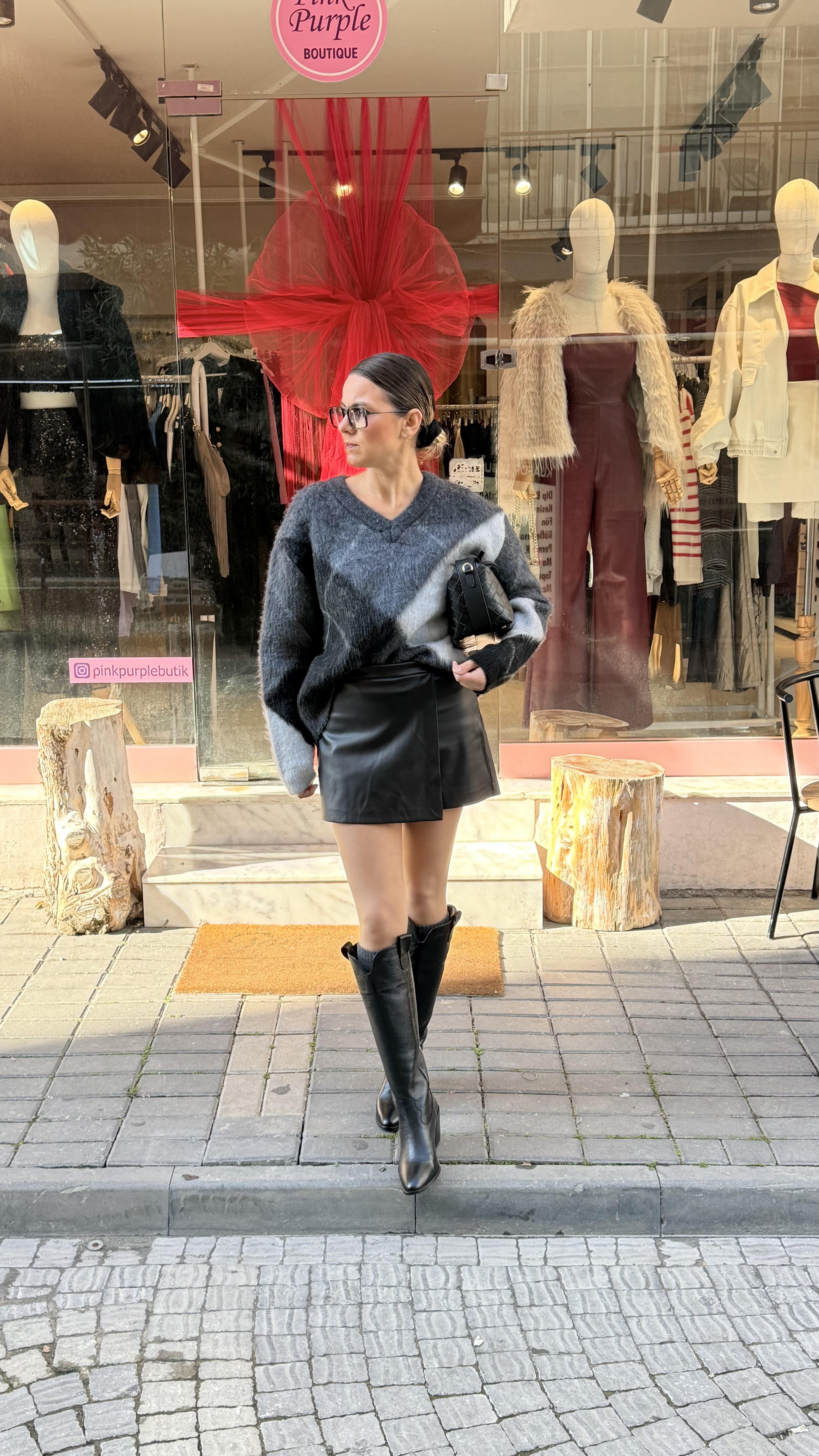 Gri Siyah Baklava Kazak