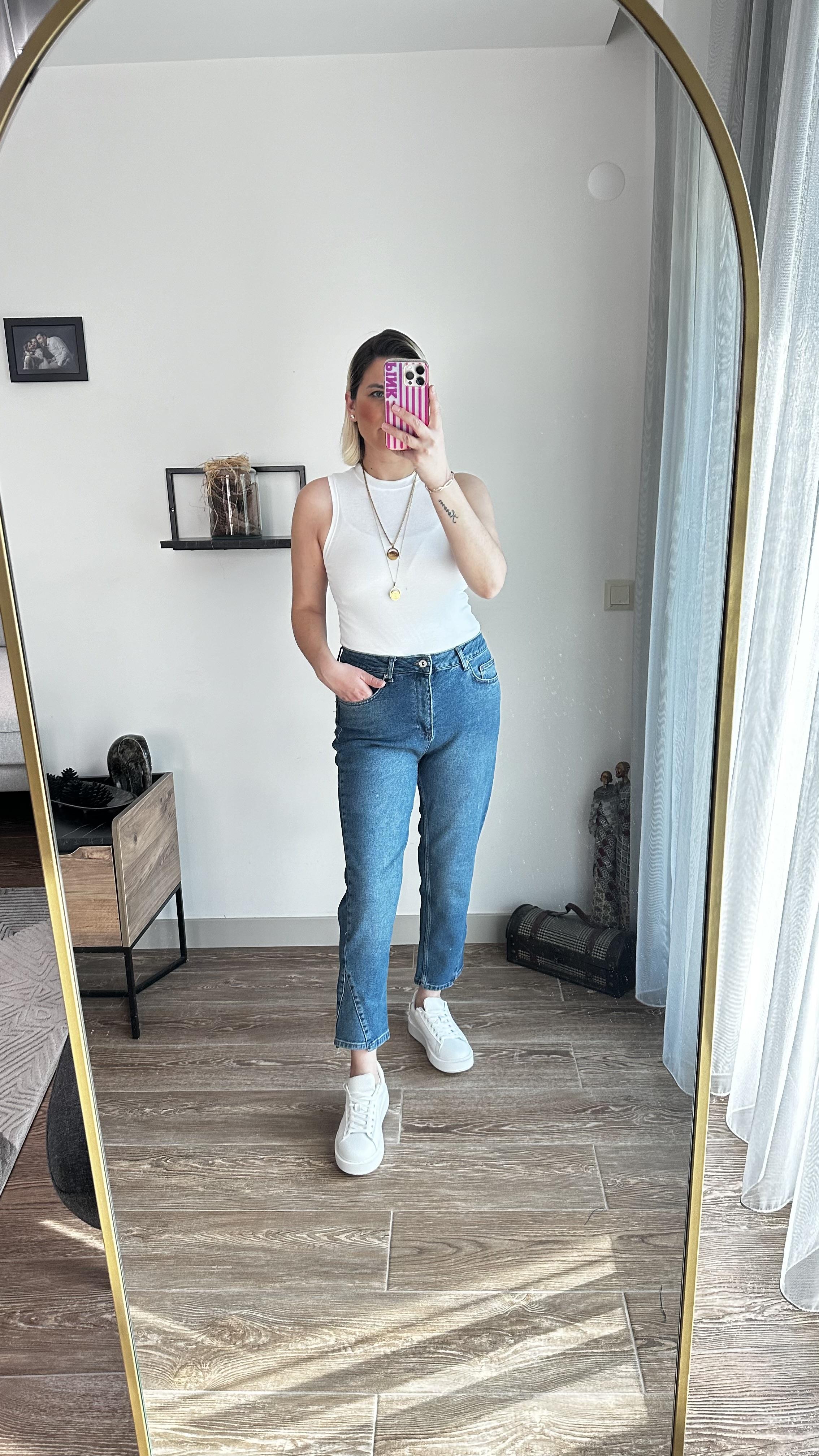 Mavi Paça Detay Esnek Jean