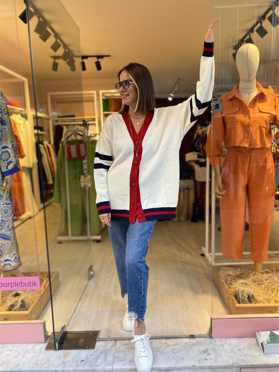 Mavi Paça Yırtıklı Jean