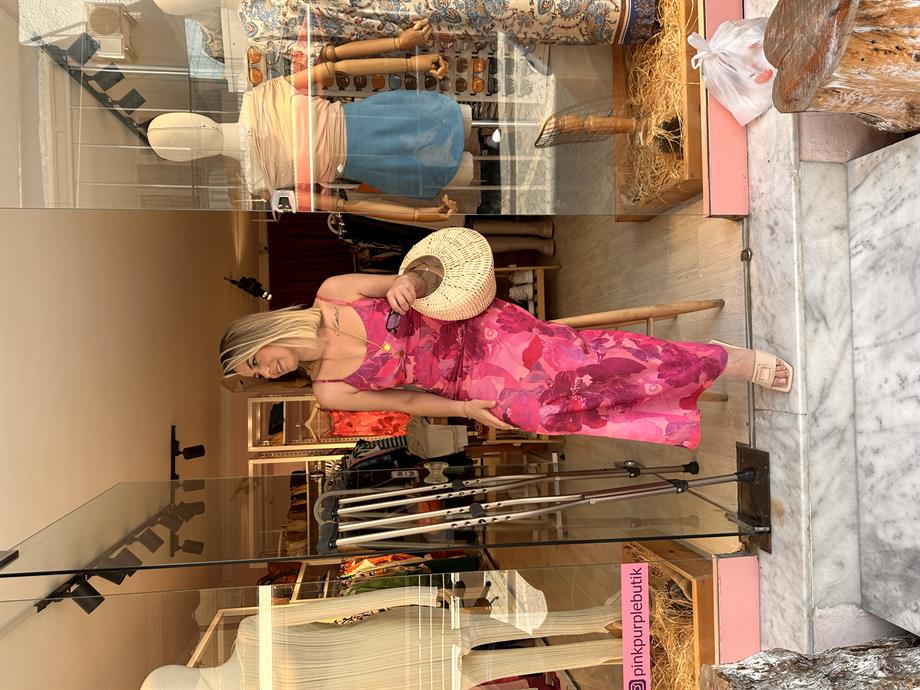 Pembe Askılı Mini Elbise