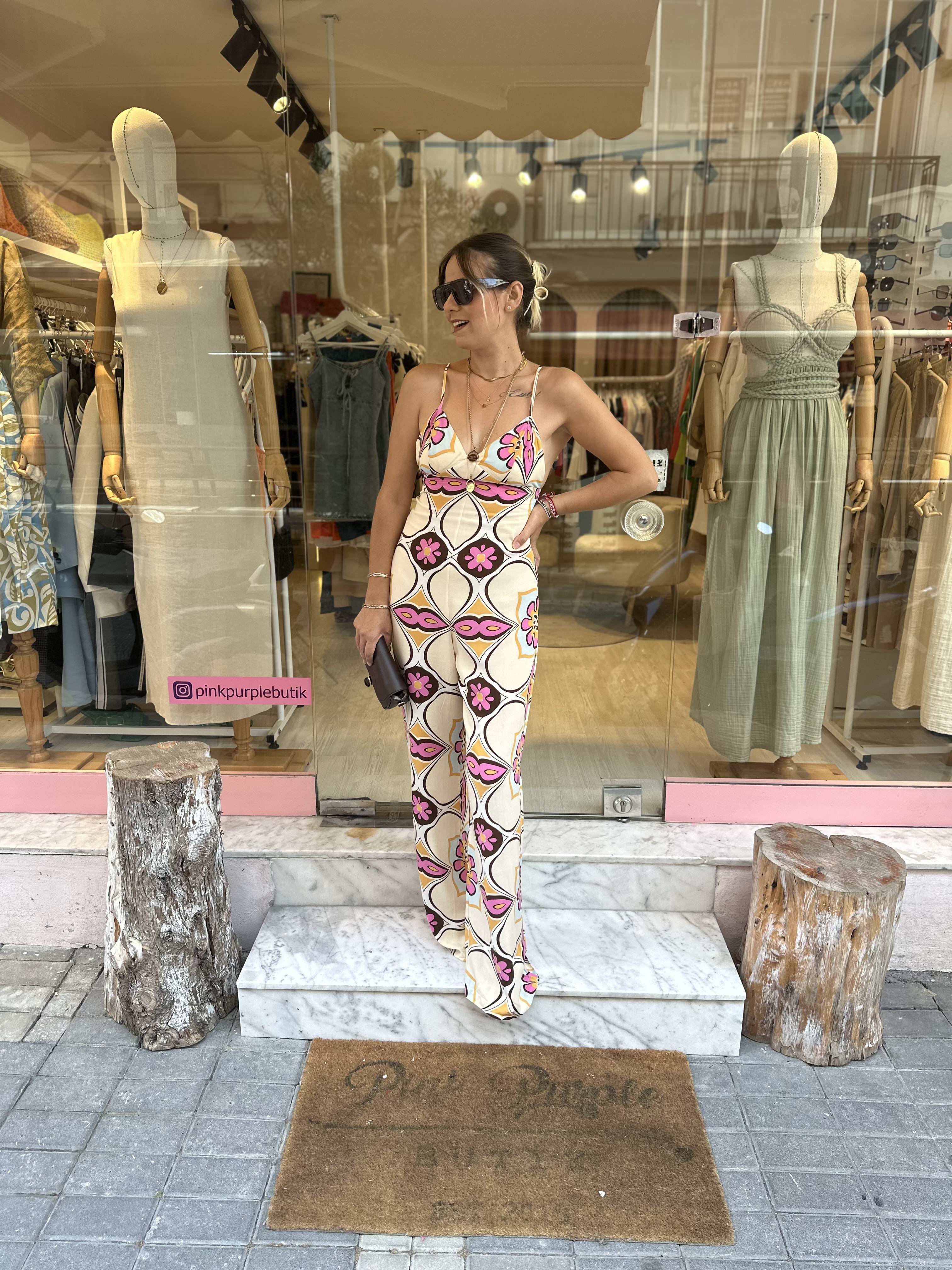 Pembe Desenli Tulum
