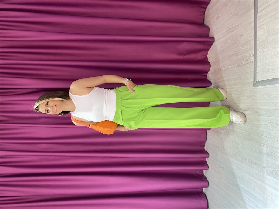 Yeşil Bel Detaylı Pantolon