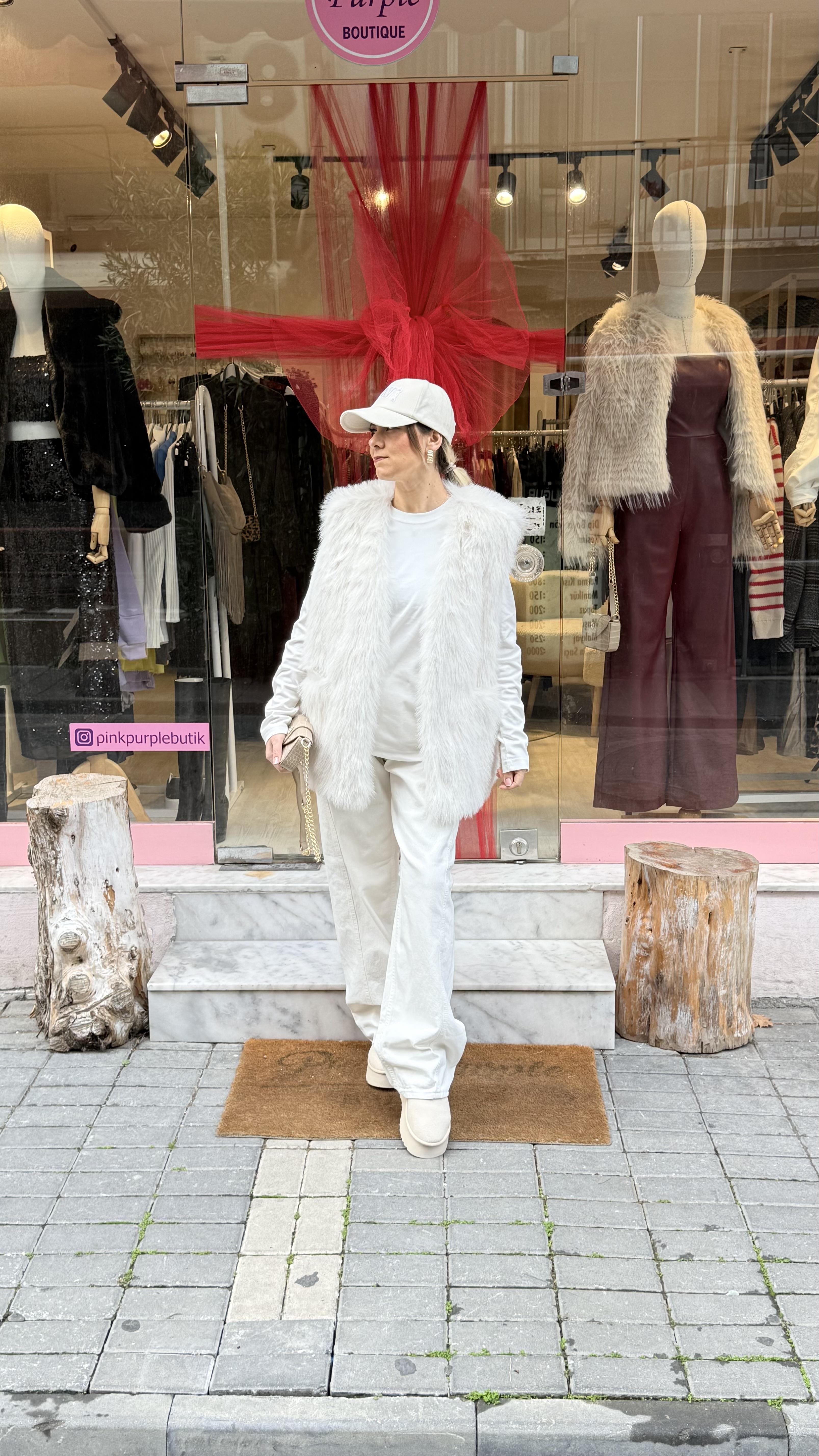 Beyaz Baggy Jean