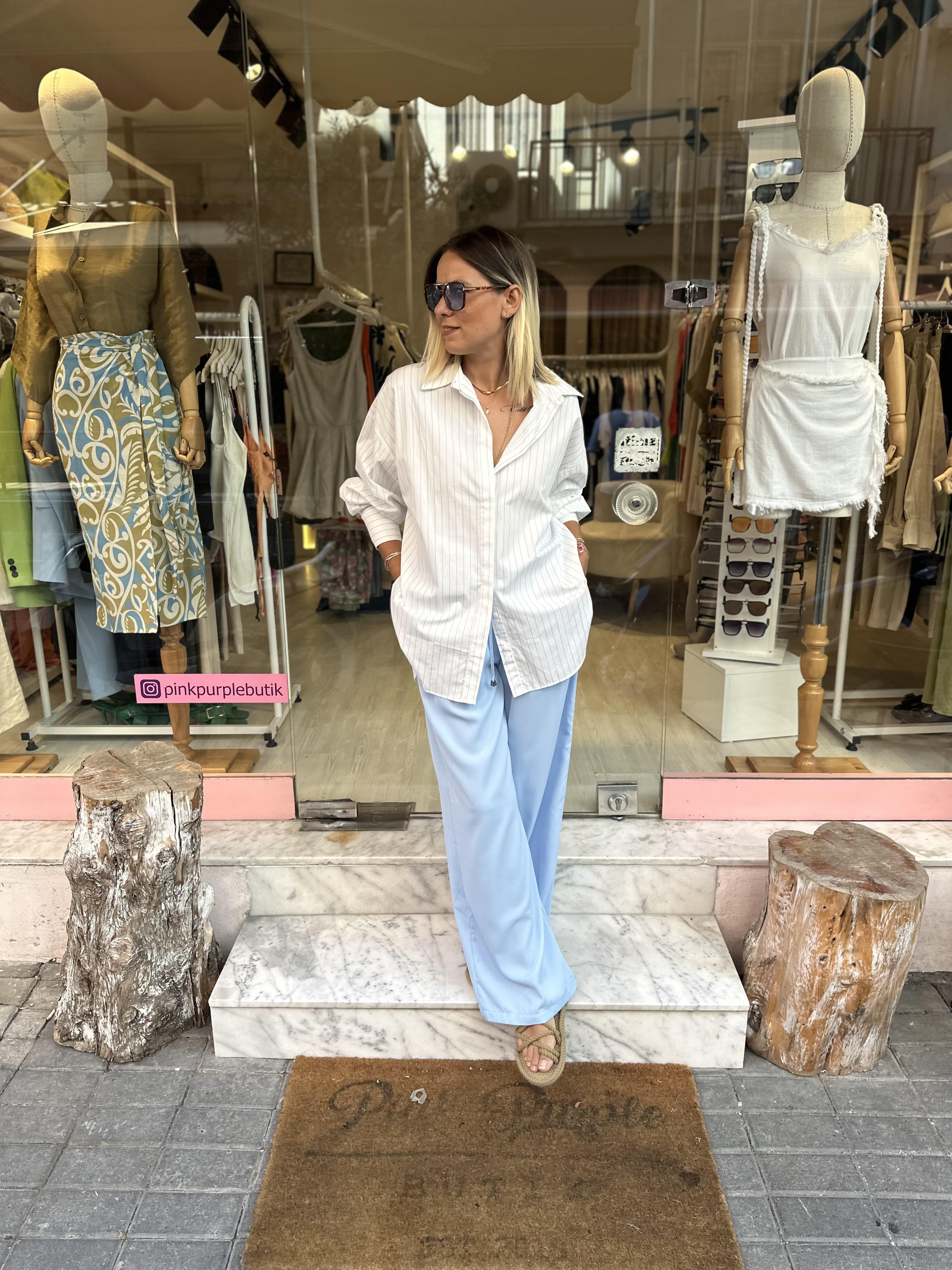 Beyaz Mavi Çizgili Oversize Gömlek