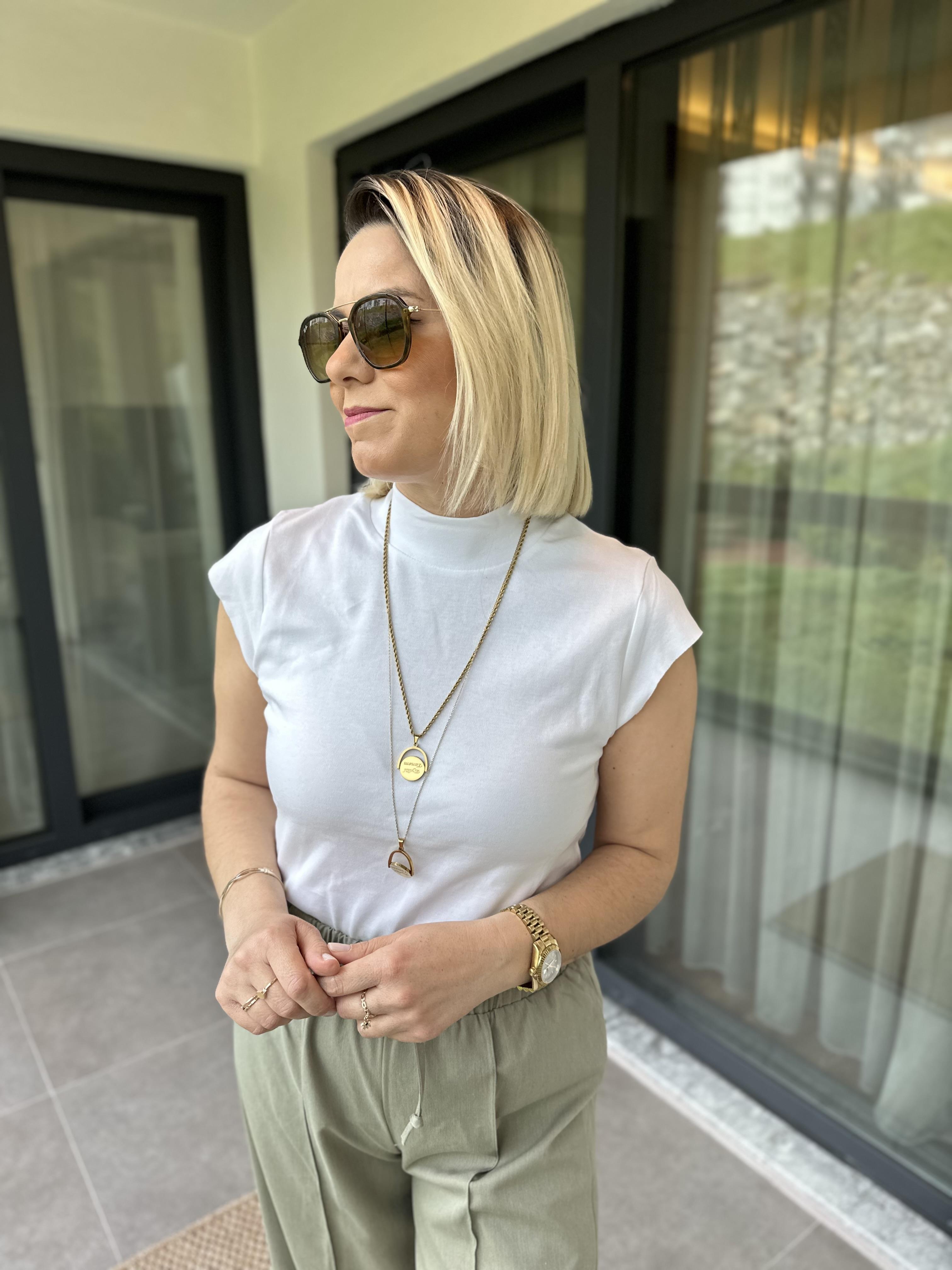 Beyaz Yarım Balıkçı Body