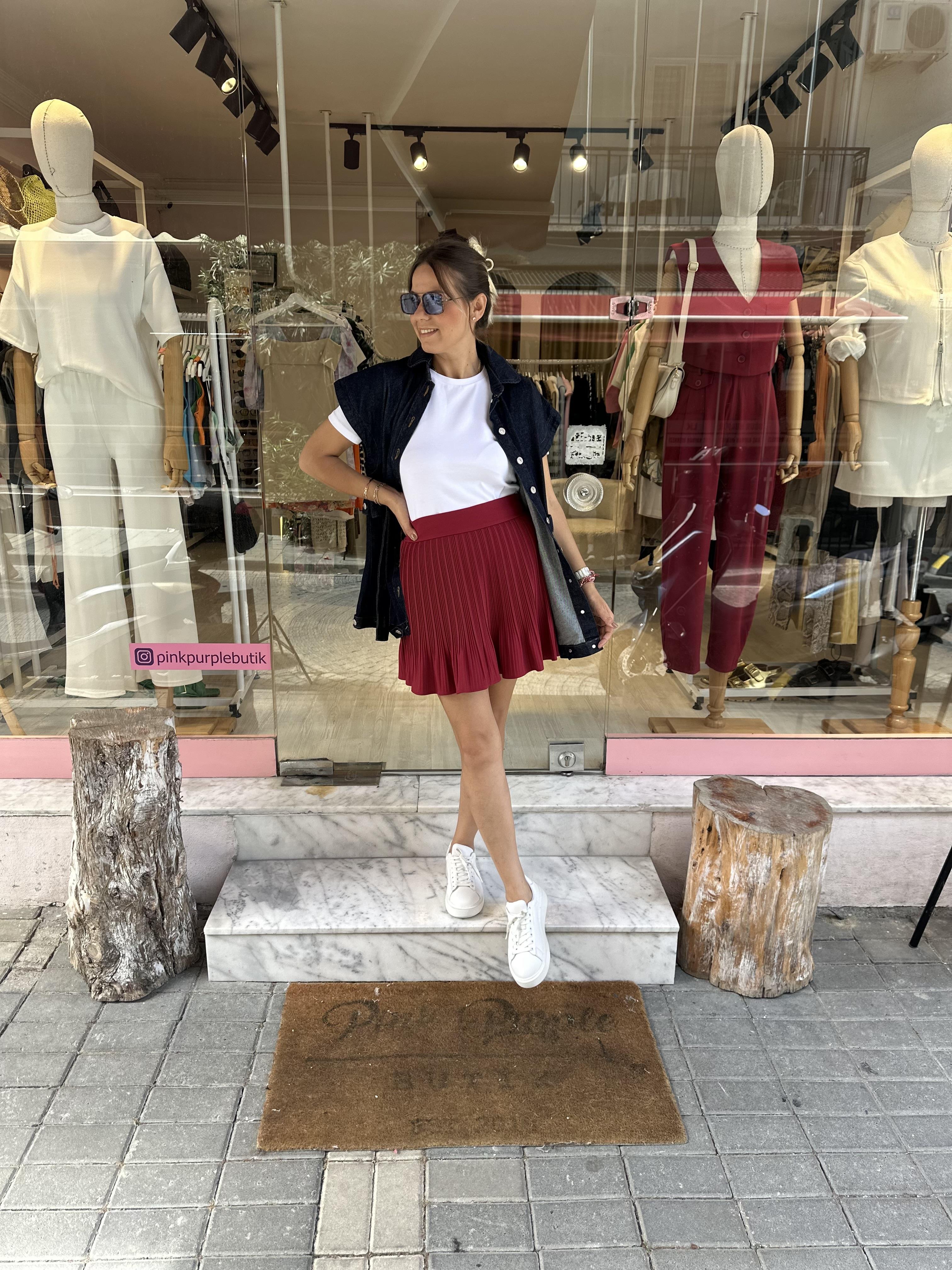 Bordo Pileli Şort Etek