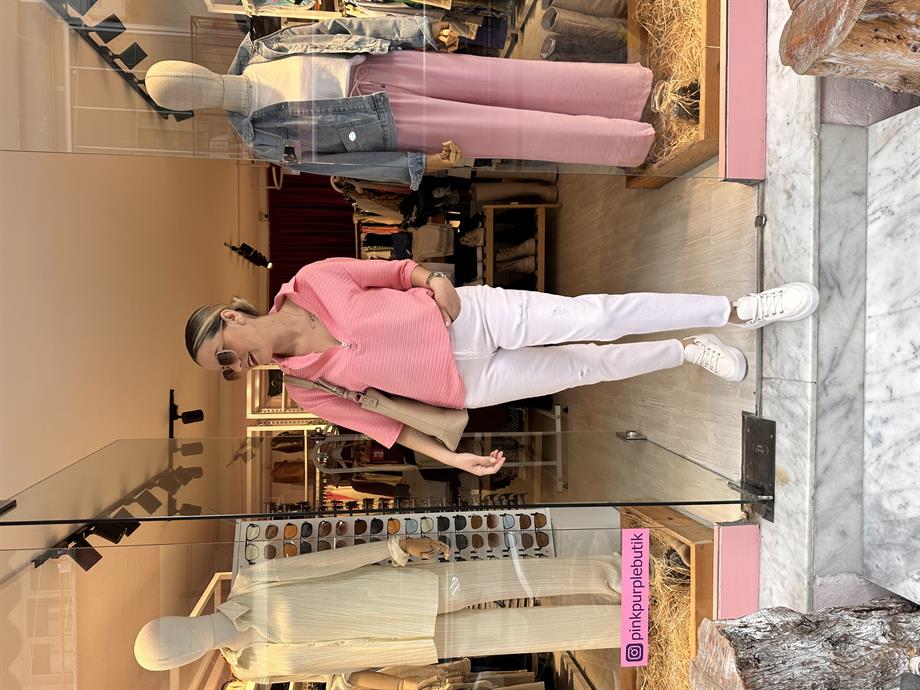 Pembe Fermuarlı Tshirt
