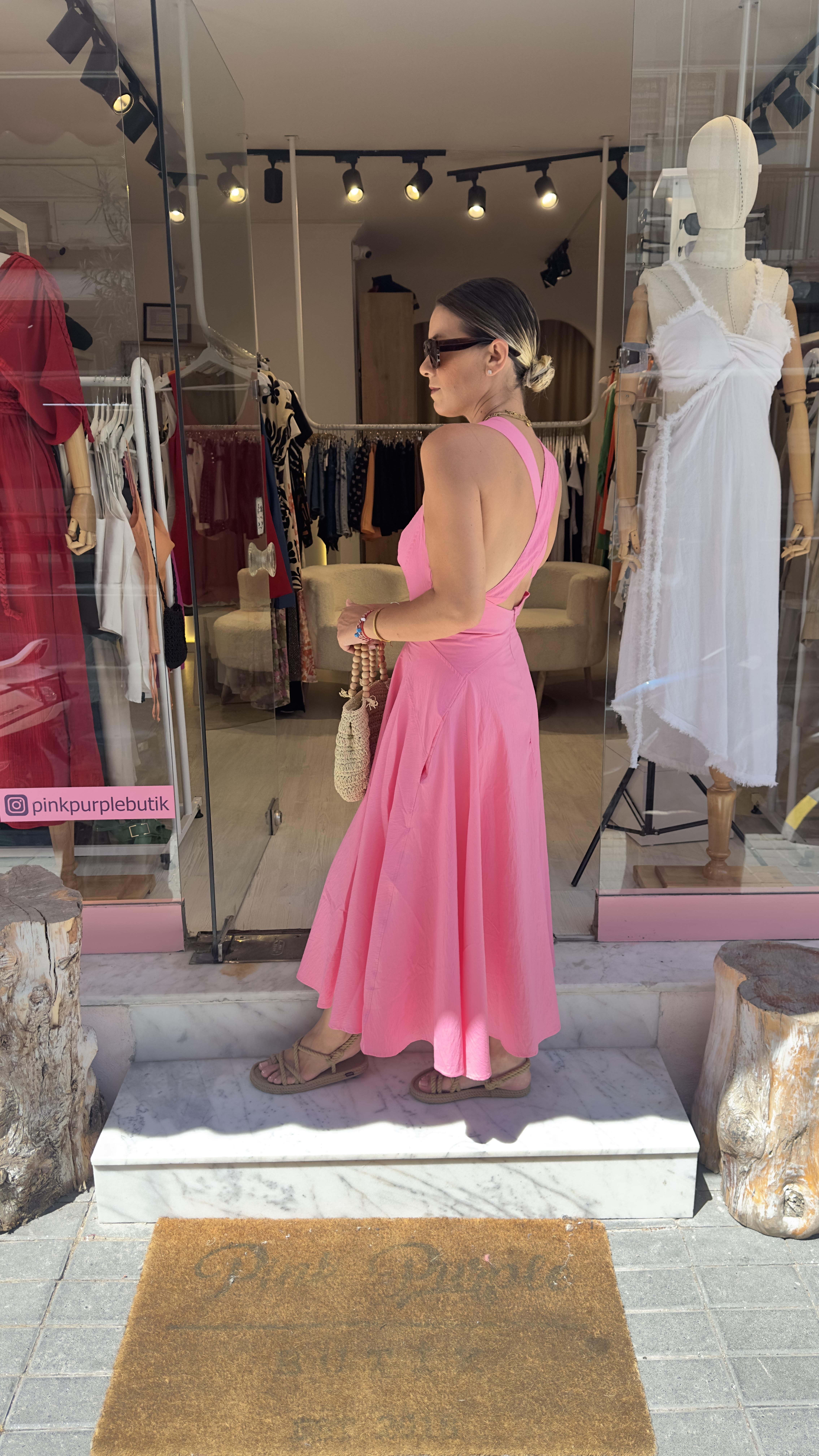Pembe Sırtı Çapraz Midi Elbise