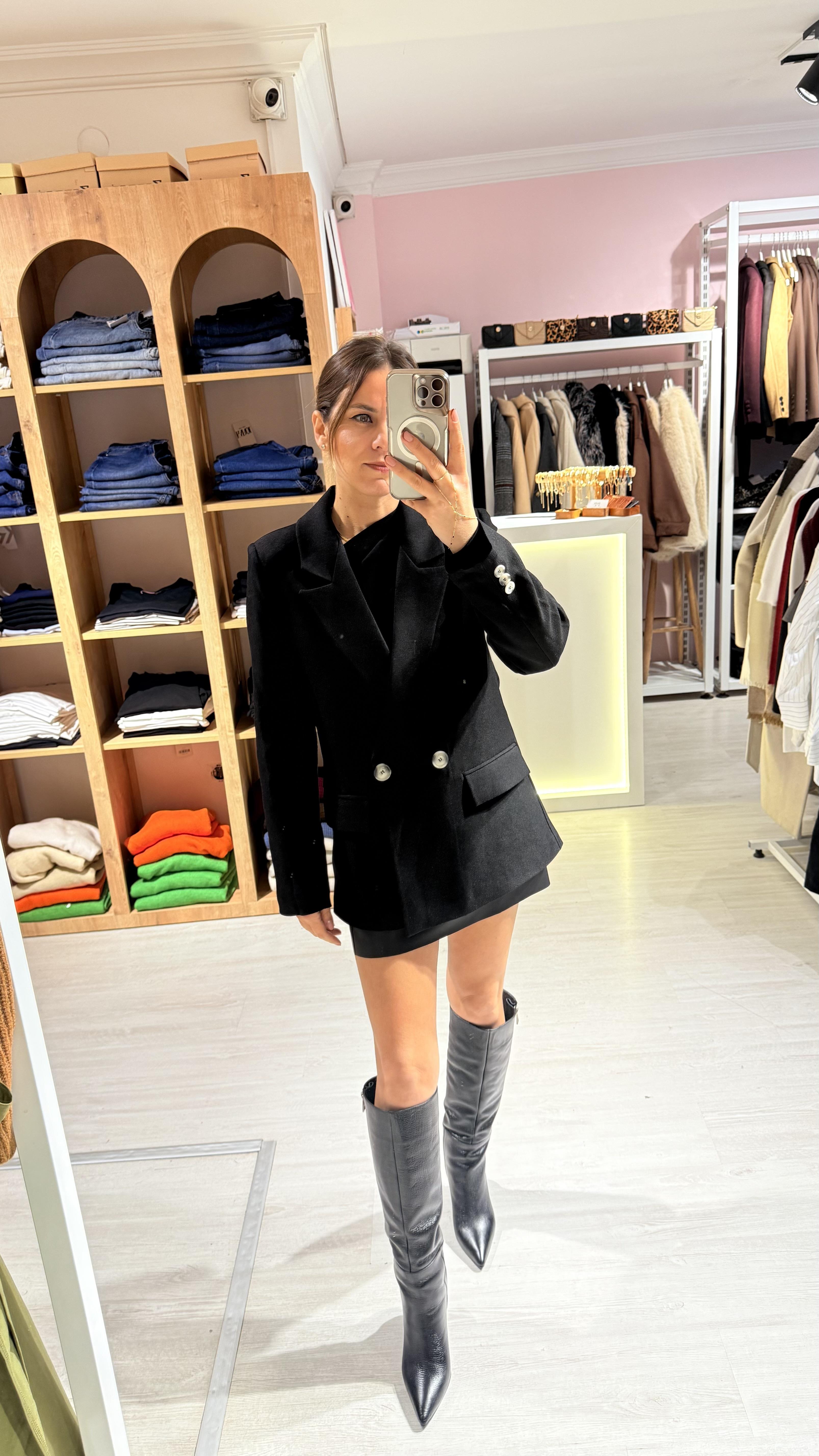 Siyah Yün Efekt Blazer