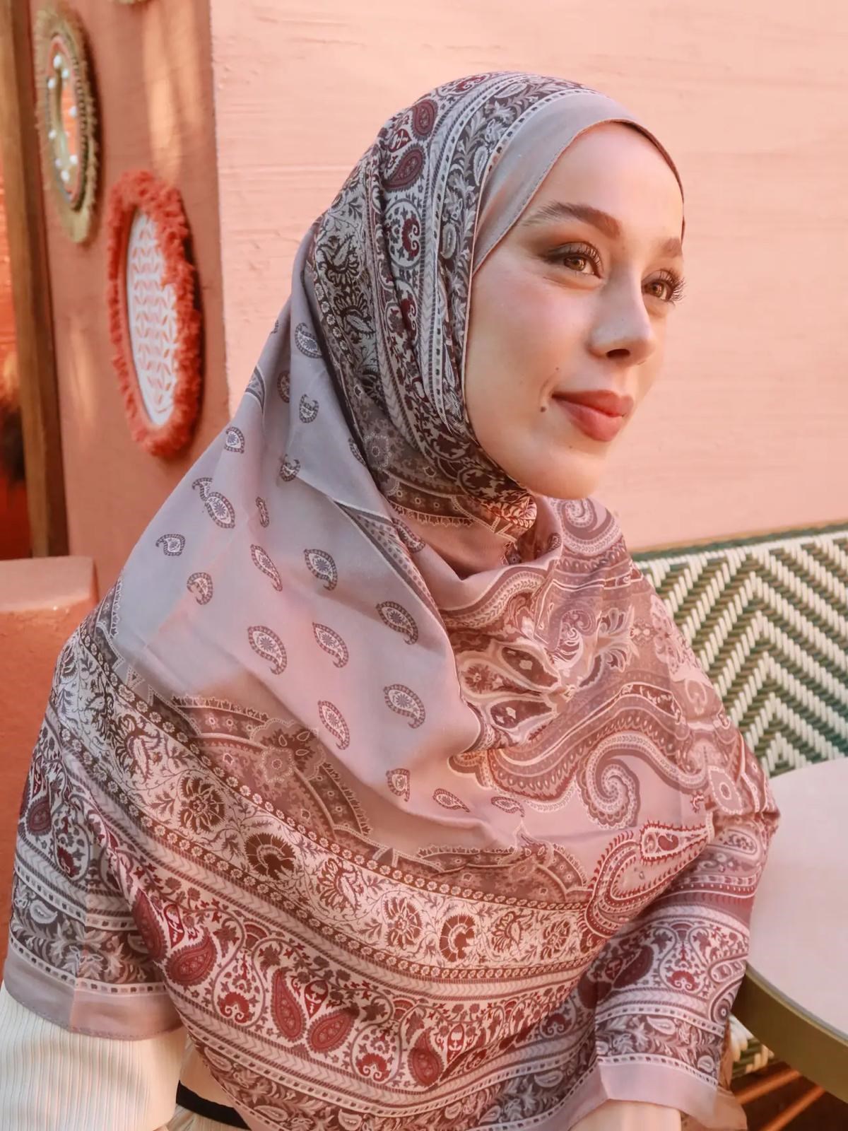 Madera Desen Pamuk Şal Taş