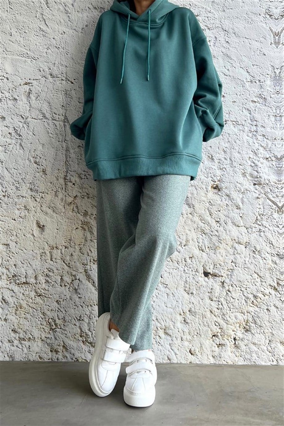 Oversize Cep Detaylı Sweat
