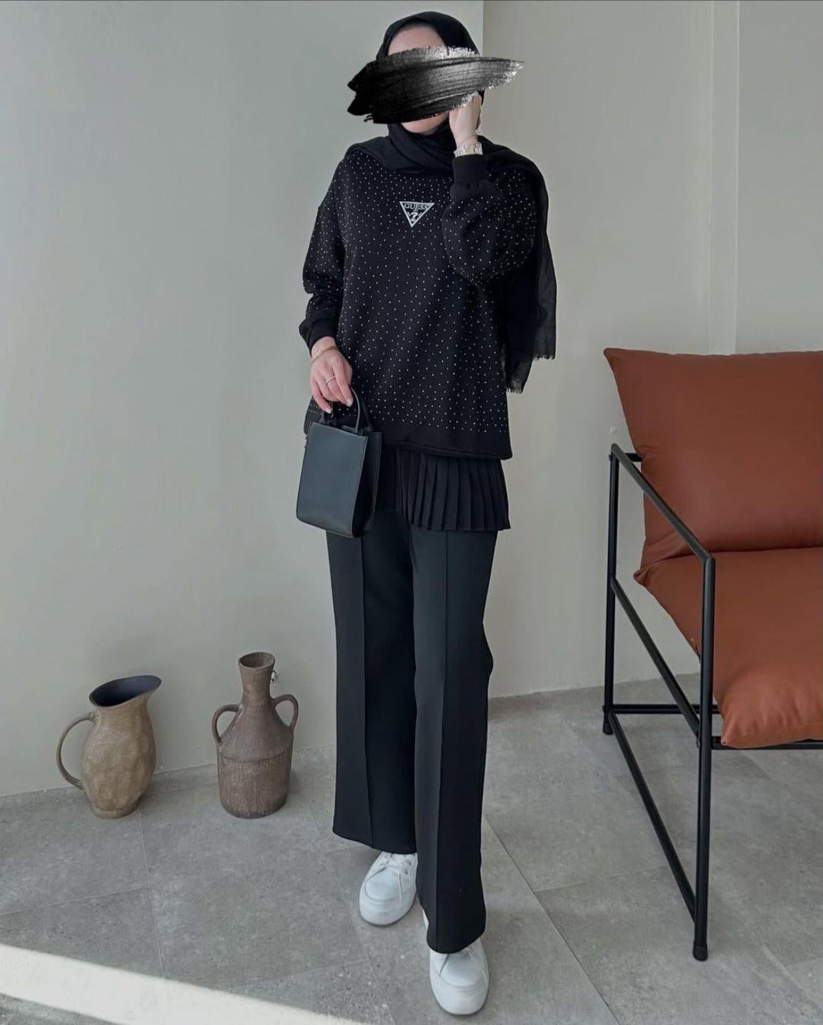 Taş Detaylı Oversize Sweatshirt – Siyah
