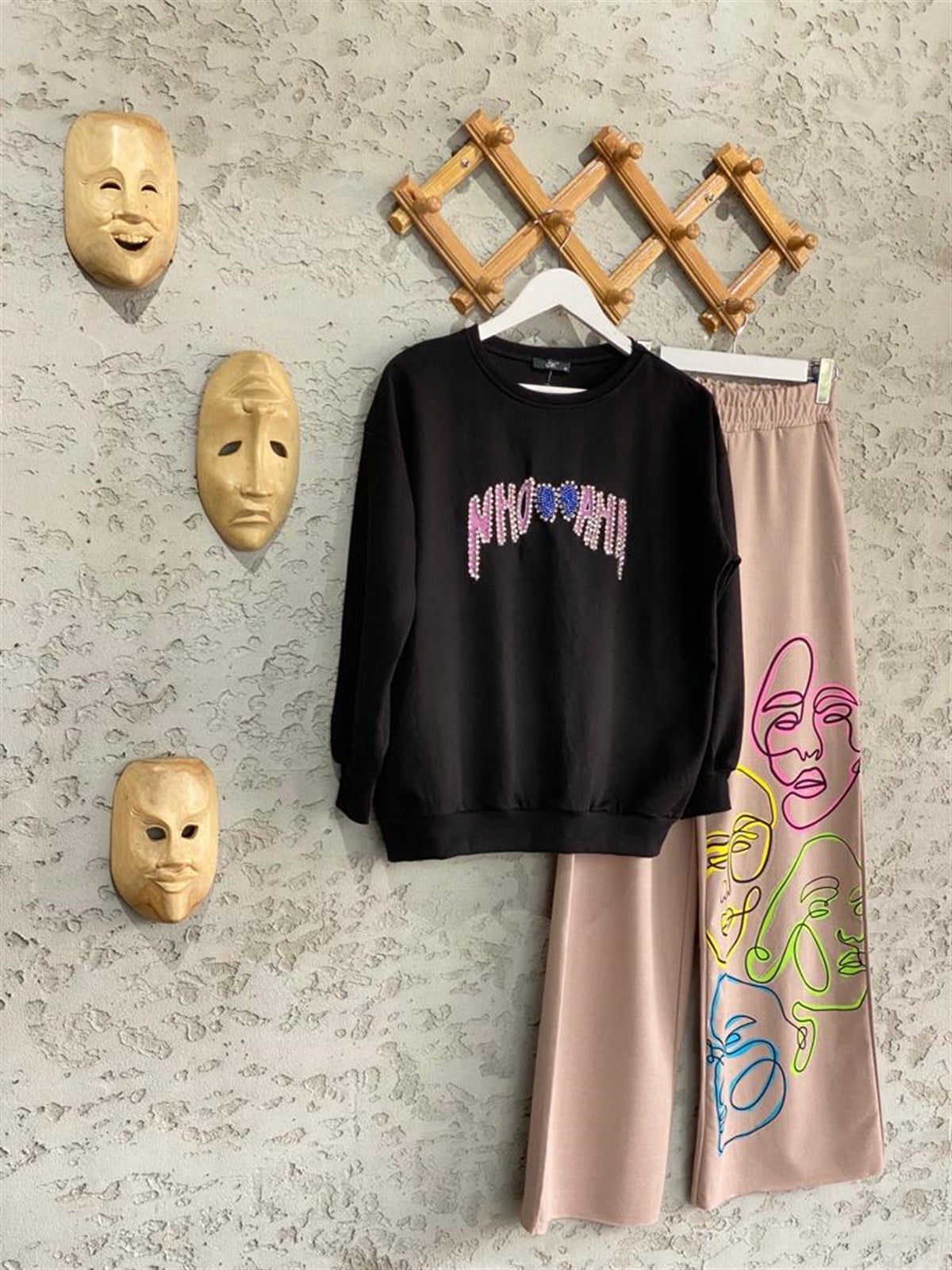 Baskı El İşi Detaylı Taşlı Sweat (Siyah)