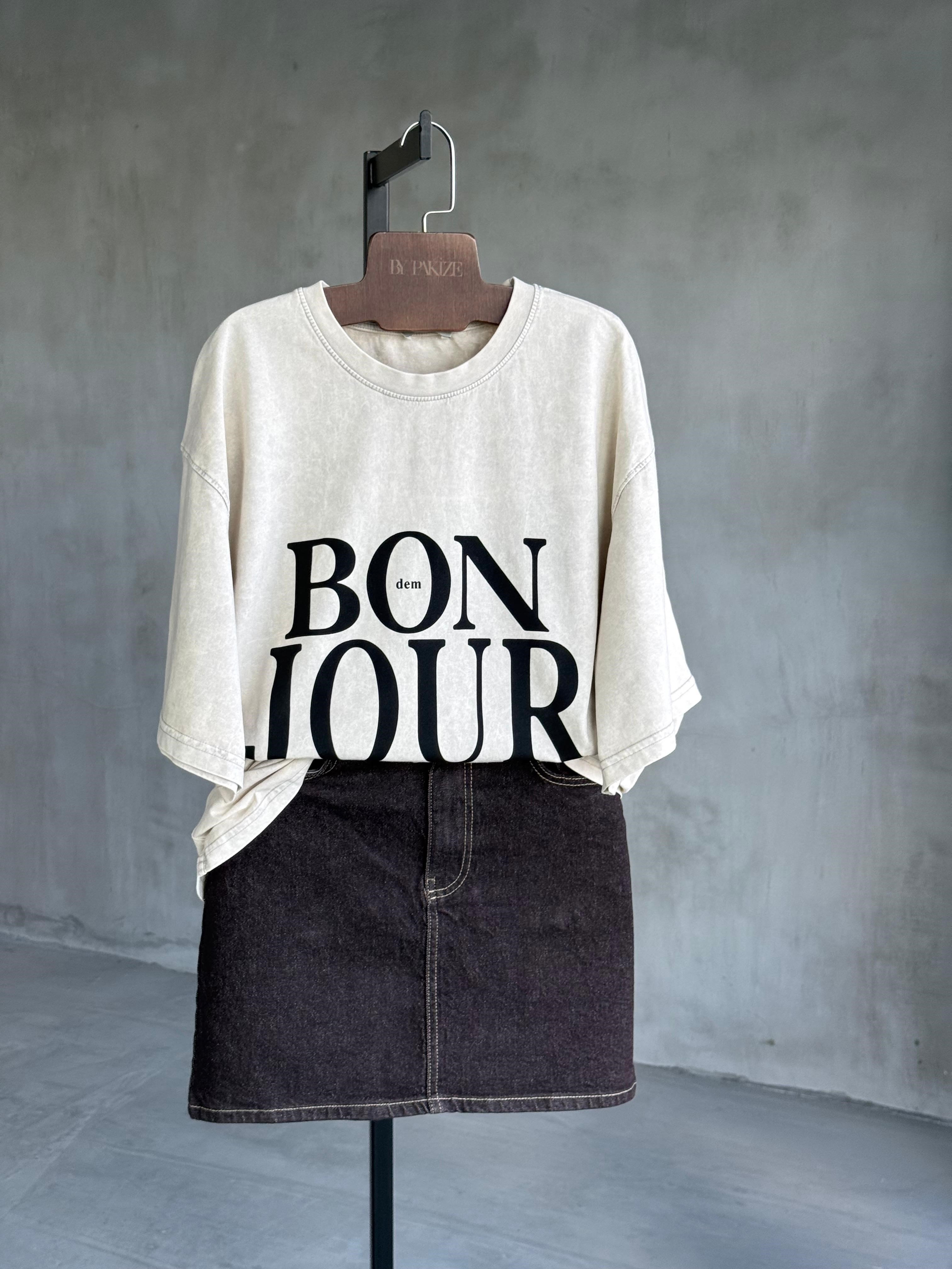 Bonjour Yazı Baskılı Taş Yıkamalı Oversize Dokuma Tişört (Taş)