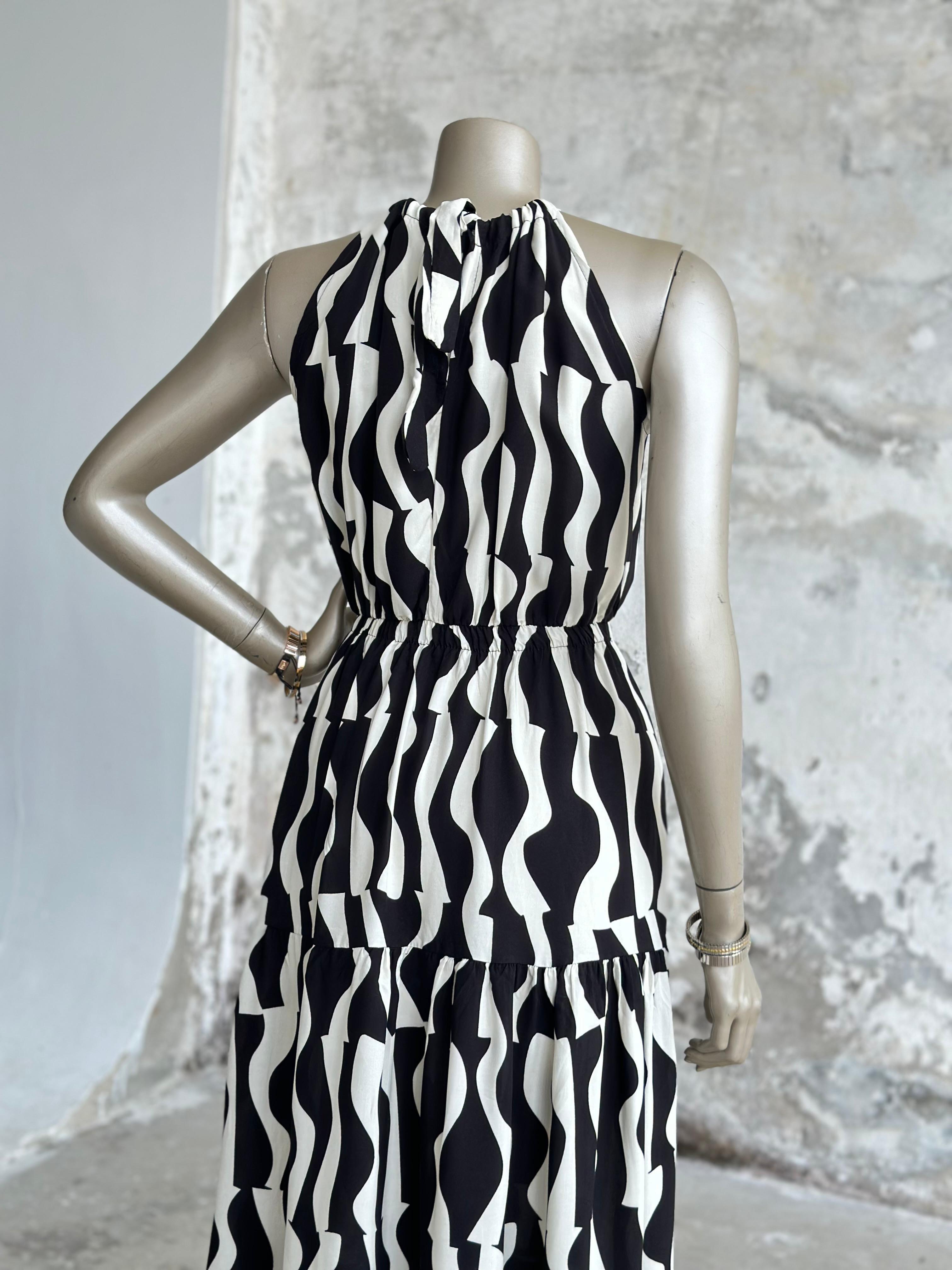 Halter Yaka Dalga Desen Belden Lastikli Elbise (Siyah)