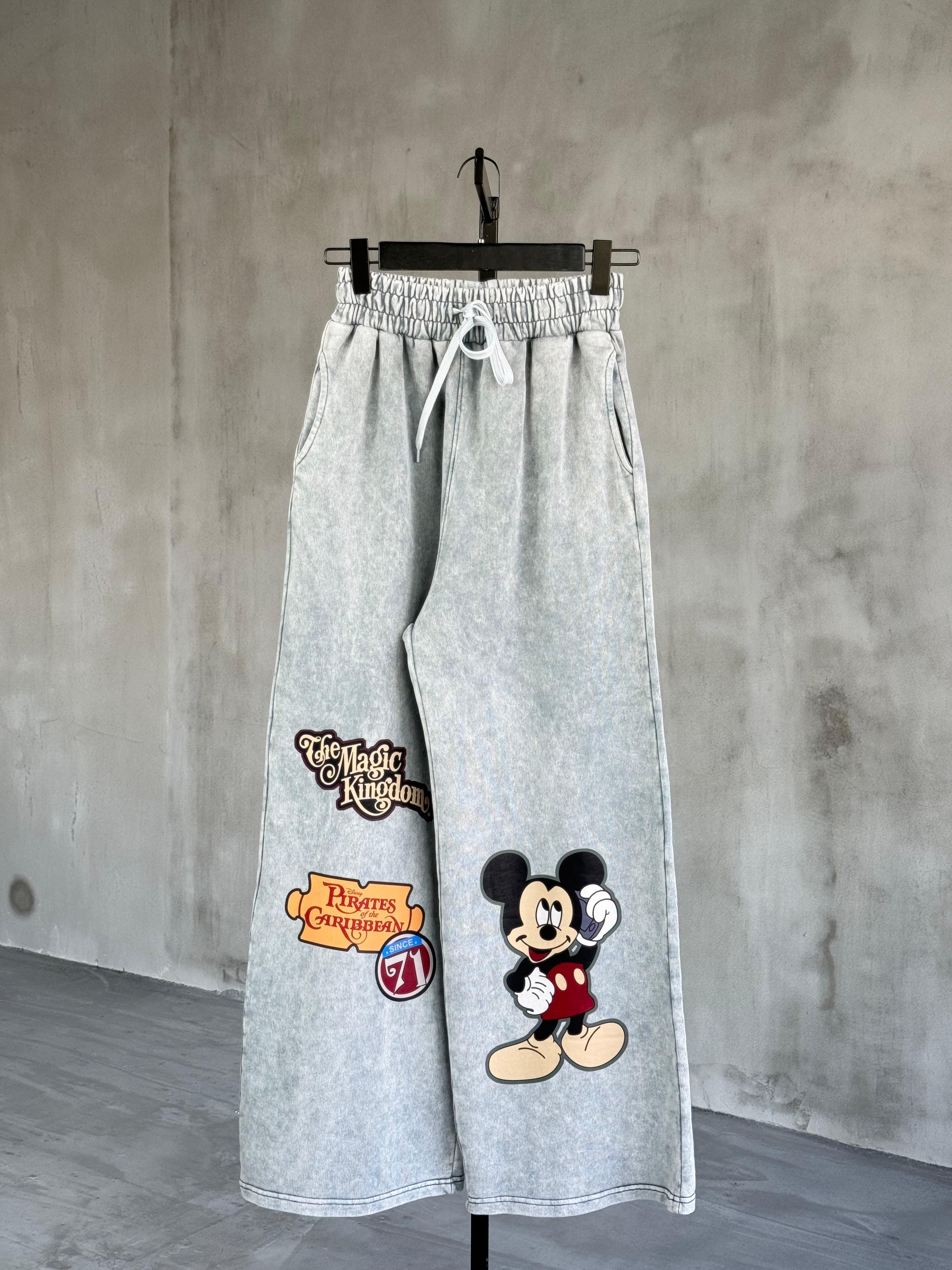 Taş Yıkamalı Mickey Mouse Baskılı Bol Pantolon (Gri)