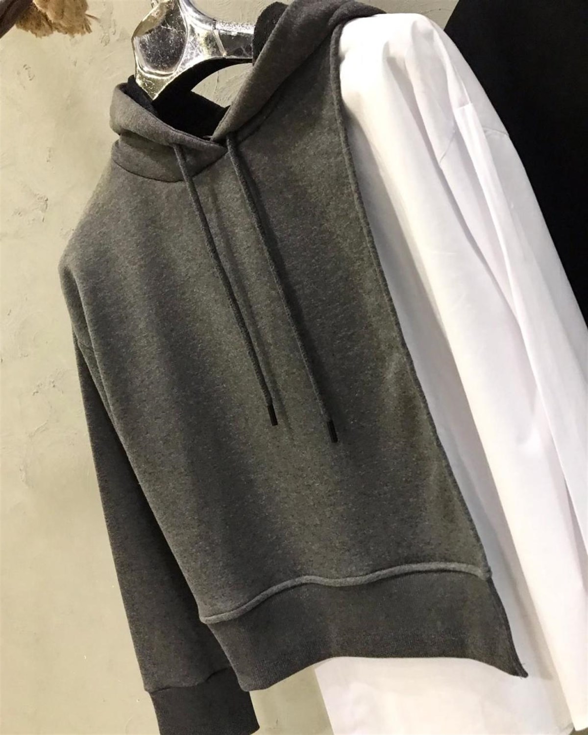 Tasarım Model Sweatshirt ( SİYAH&GRİ)