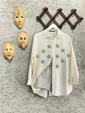 	Kristal Boncuk İşlemeli Tasarım Oversize Gömlek (Ekru)