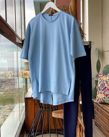 Arkası Yırtmaçlı Tunik Salaş Tshirt (Mavi)