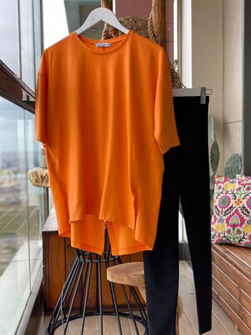 Arkası Yırtmaçlı Tunik Salaş Tshirt (ORANJ)