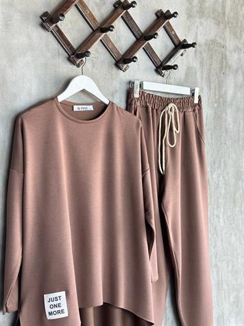 Arma Detaylı Oversize Uzun Kollu Takım (Sütlü Kahve)