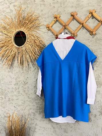 Arma Detaylı V Yaka Süveter (Saks Mavi)