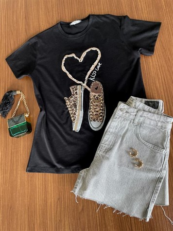 Ayakkabı Desenli İnci İşlemeli Tshirt (Siyah)