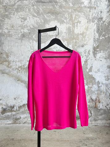 Basic Model V Yaka Merserize Kazak (Fuşya)