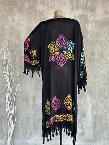 Tatillik Batik Otantik Elbise (SİYAH)