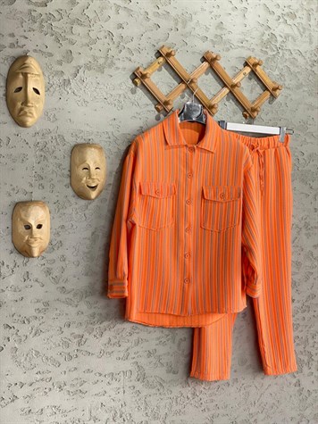 Bej Çizgili Takım (Oranj)