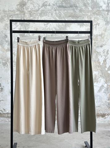 Bel Lastik Nakış Detaylı Organik Pantolon (Kahve)