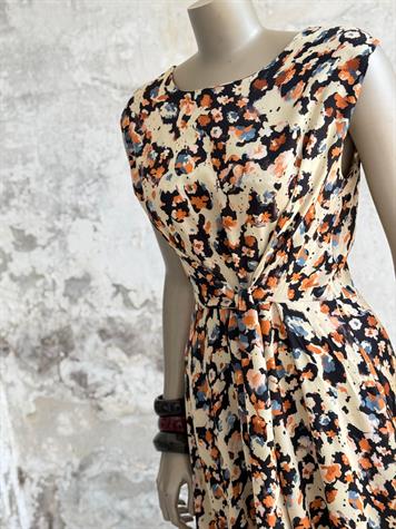 Belden Bağlama Detaylı Çiçekli Maxi Boy Elbise (Sarı)