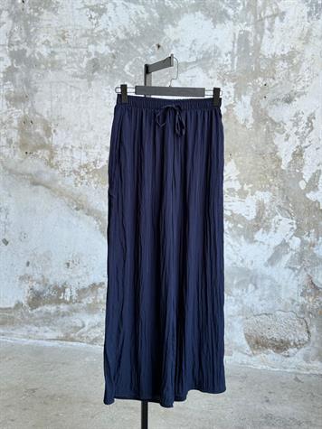 Belden Bağlama Detaylı Kırışık Pantolon (Lacivert)