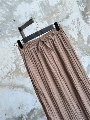 Belden Bağlama Detaylı Kırışık Pantolon (Camel)