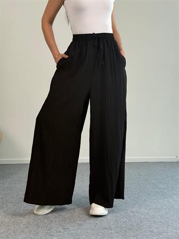 Belden Bağlama Detaylı Kırışık Pantolon (Siyah)