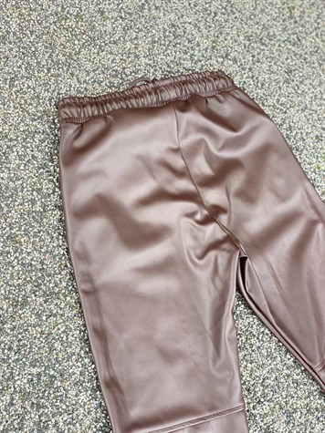 Beli Laskli Diz Dikiş Detaylı Deri Pantolon (kahve)