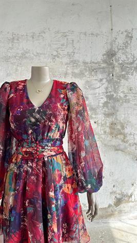 Beli Lastikli Kuşaklı Sulu Boya Elbise (Kırmızı)
