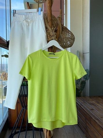 Bisiklet Yaka Basic Tshirt (Fıstık Yeşili)