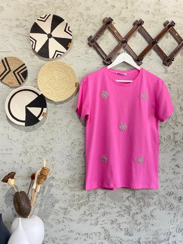 Bisiklet Yaka Kristal Taşlı Çiçek Detay Tshirt (Pembe)