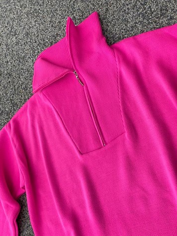 Boğazdan Fermuarlı Çelik Örgülü Oversize Kazak (Pembe)