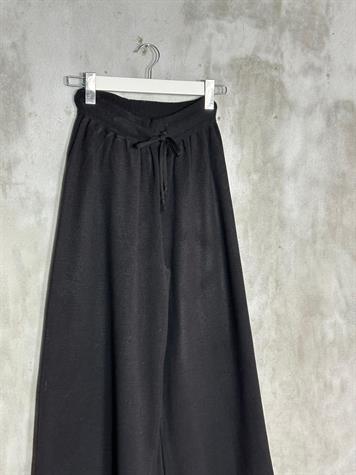 Bordo Leopar Desenli Triko Takım (Siyah)