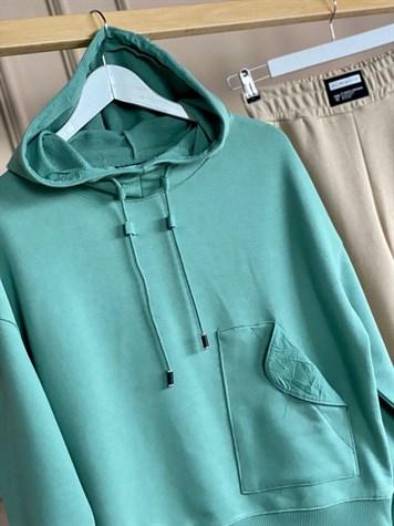 Cep Detaylı Boğazlı Sweat (Mint)