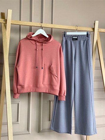 Cep Detaylı Boğazlı Sweat (Pembe)